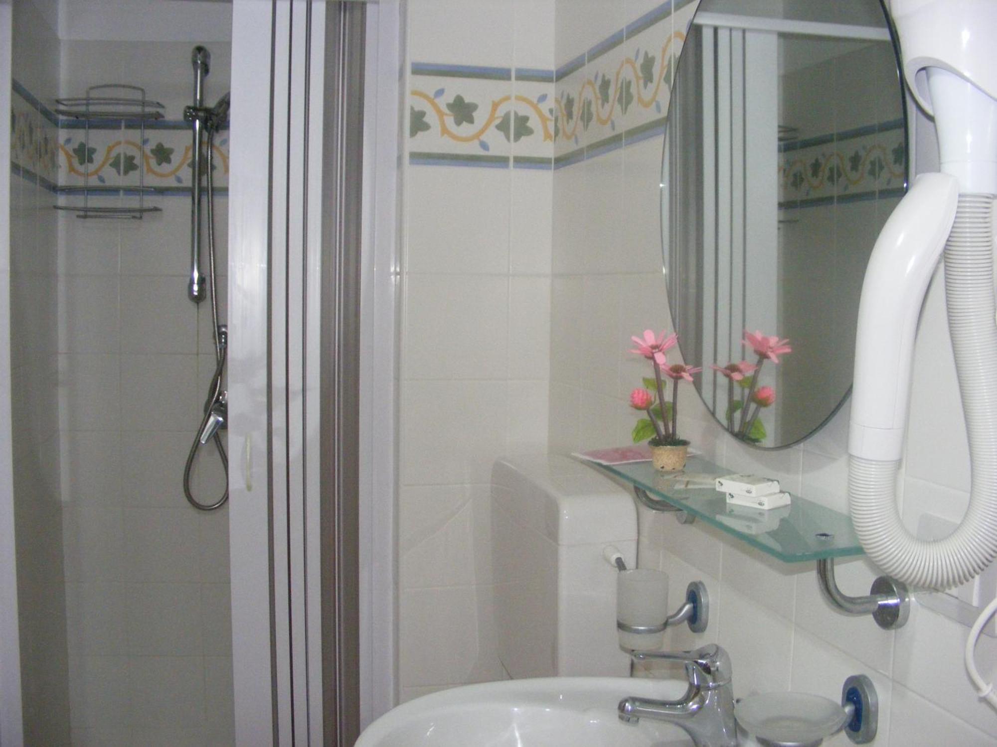 Casa Mafalda B&B Lipari  Luaran gambar