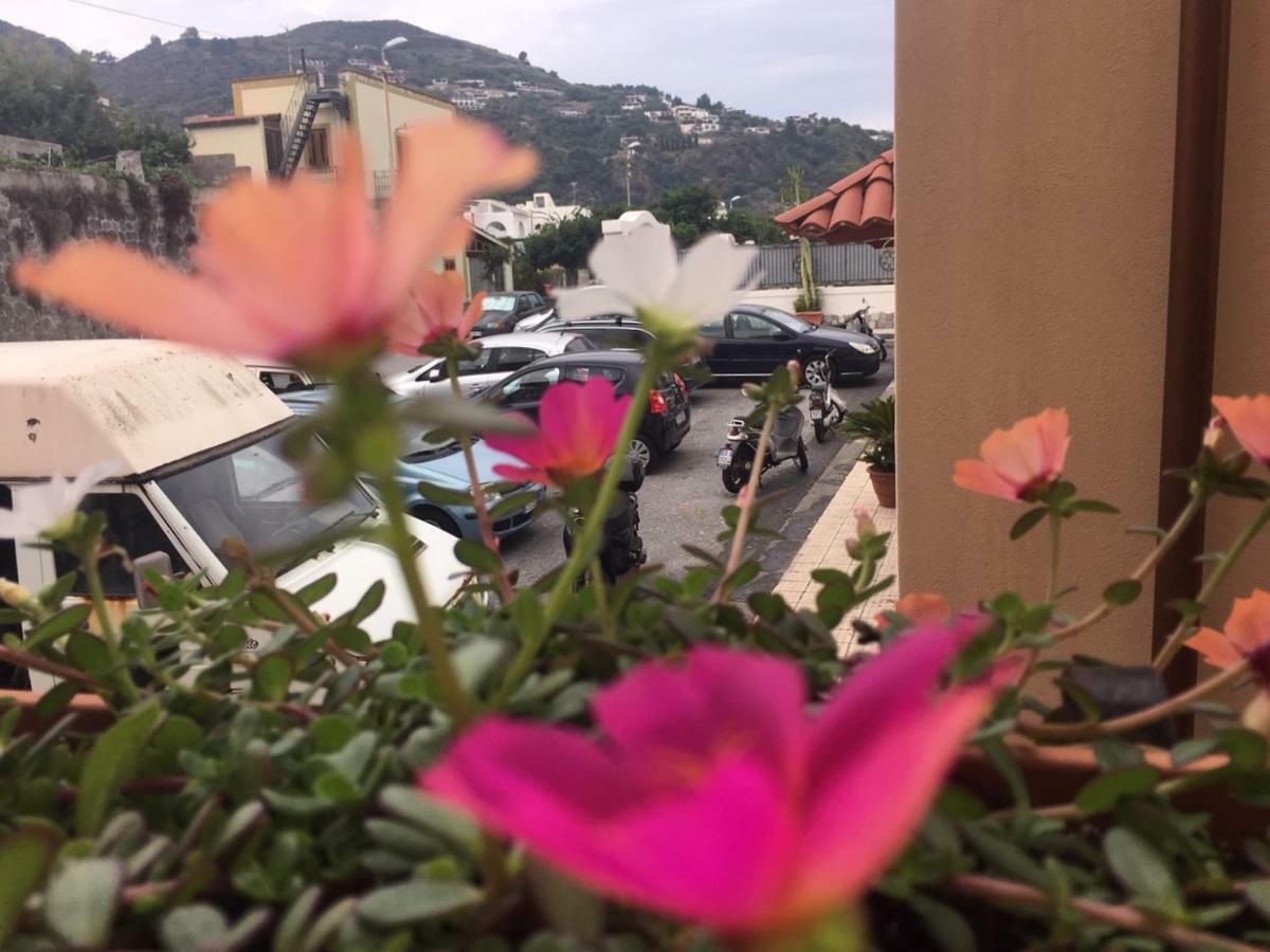 Casa Mafalda B&B Lipari  Luaran gambar